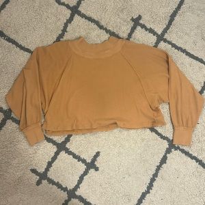 Free people cropped long sleeve.   Size small